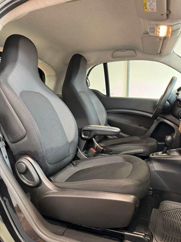 SMART EQ FORTWO 60KW ELETTRICA 2024