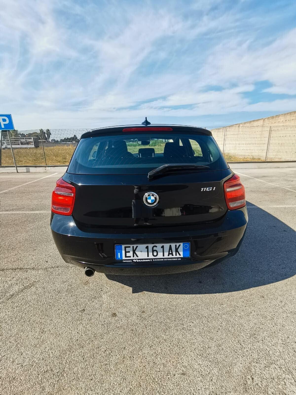 Bmw 116 5p. Urban solo km.88000