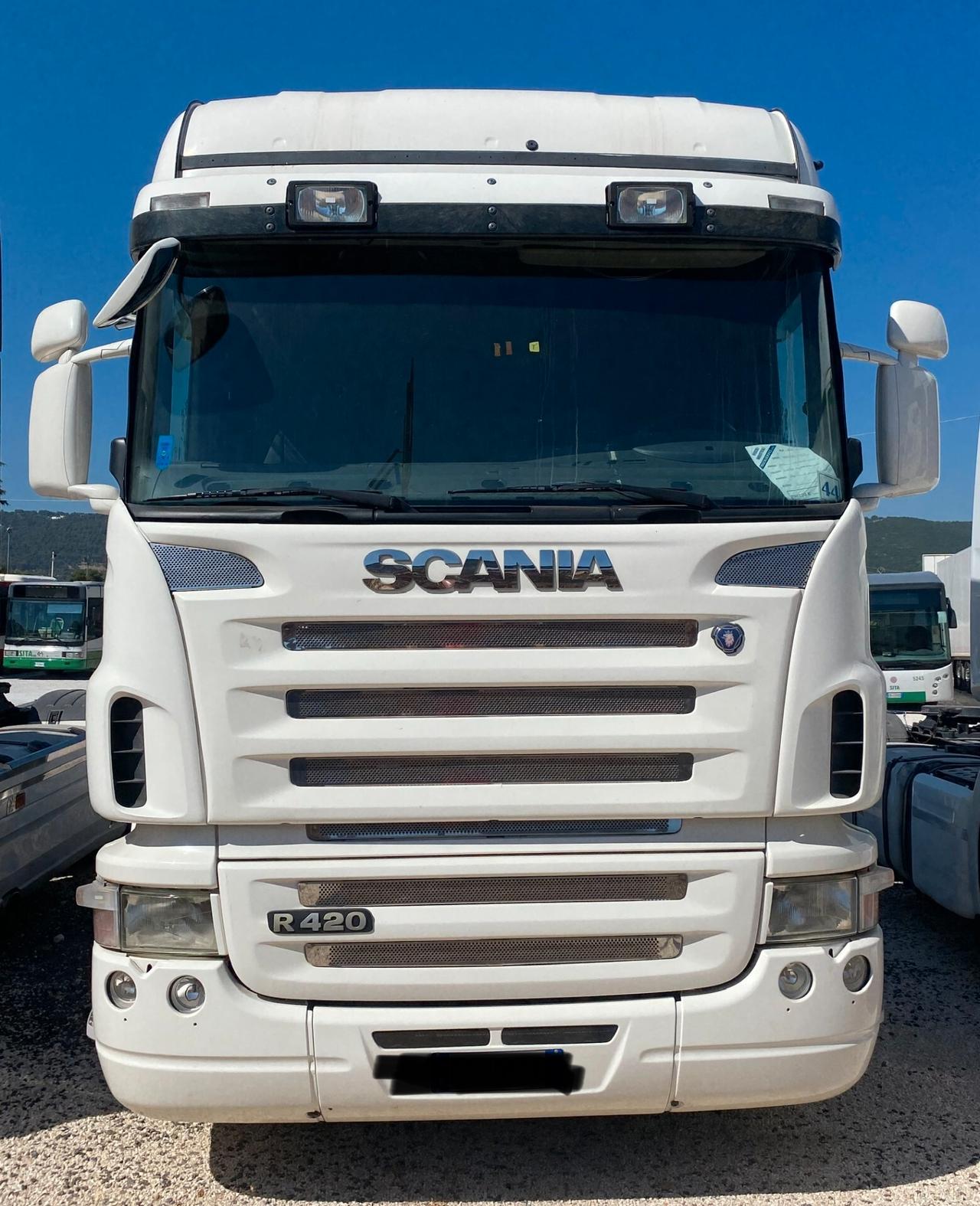 SCANIA R-420