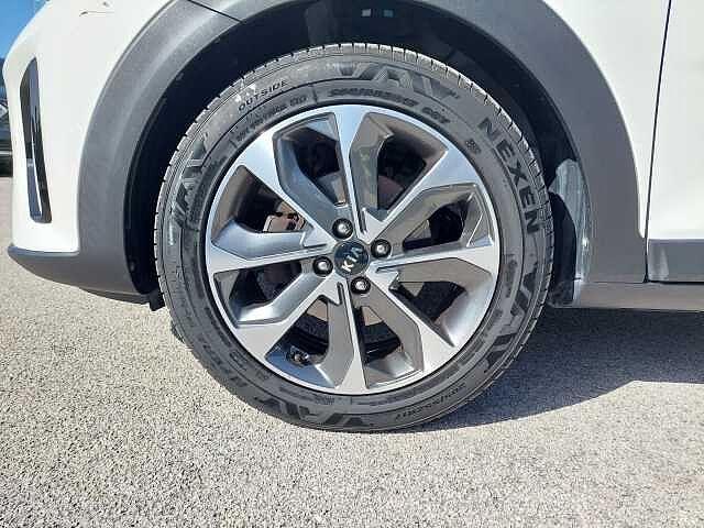 Kia Stonic 100 CV MHEV Style DesignPack Bi-color