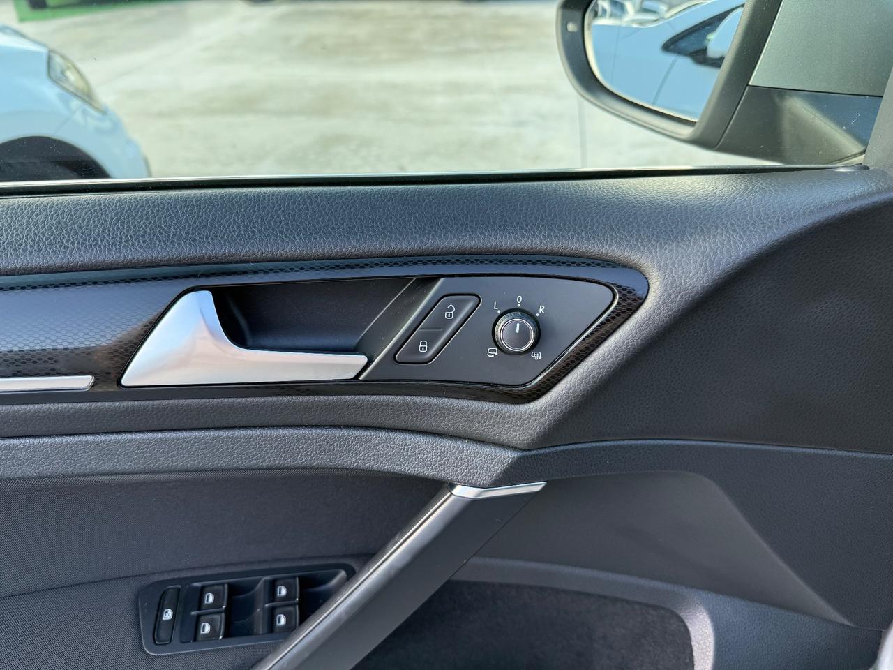 Volkswagen Golf Variant 1.6 TDI 105 CV Highline -UNICOP-