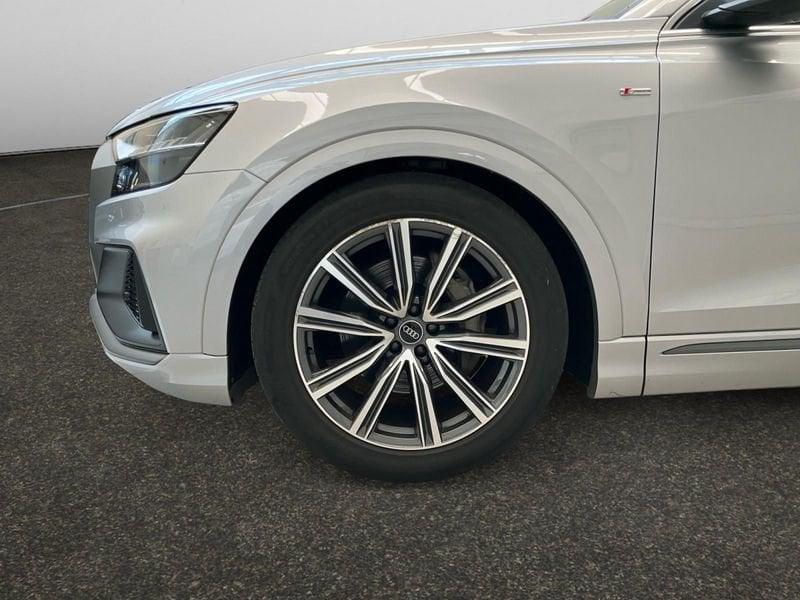 Audi Q8 50 TDI 286cv quattro tiptronic Sport S-LINE