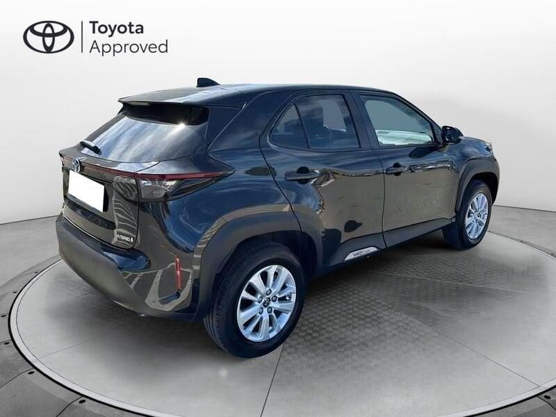 Toyota Yaris Cross 1.5h Business fwd 116 CV e-cvt