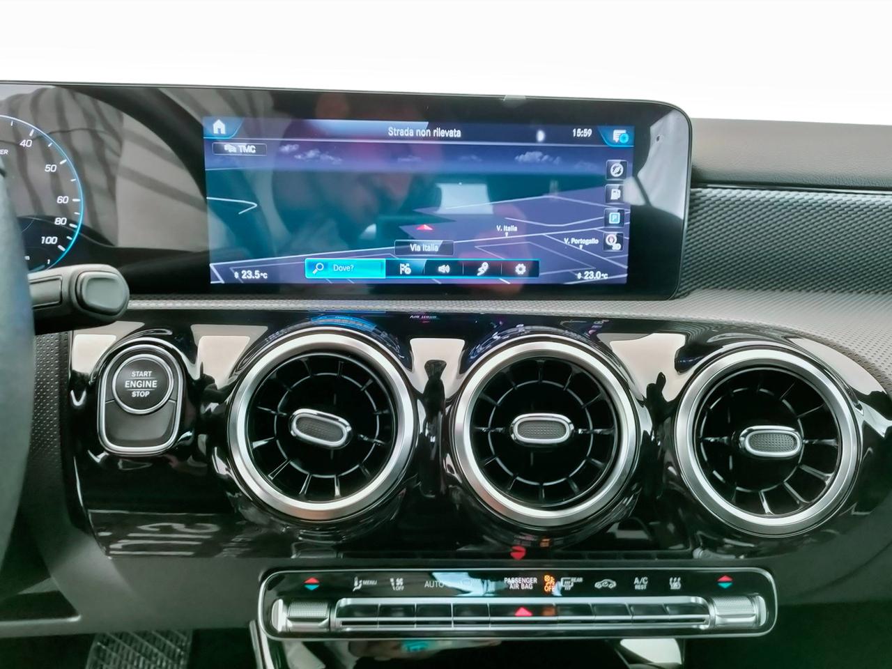 Mercedes-Benz Classe A - W177 2018 - A 250 e phev (eq-power) Sport auto