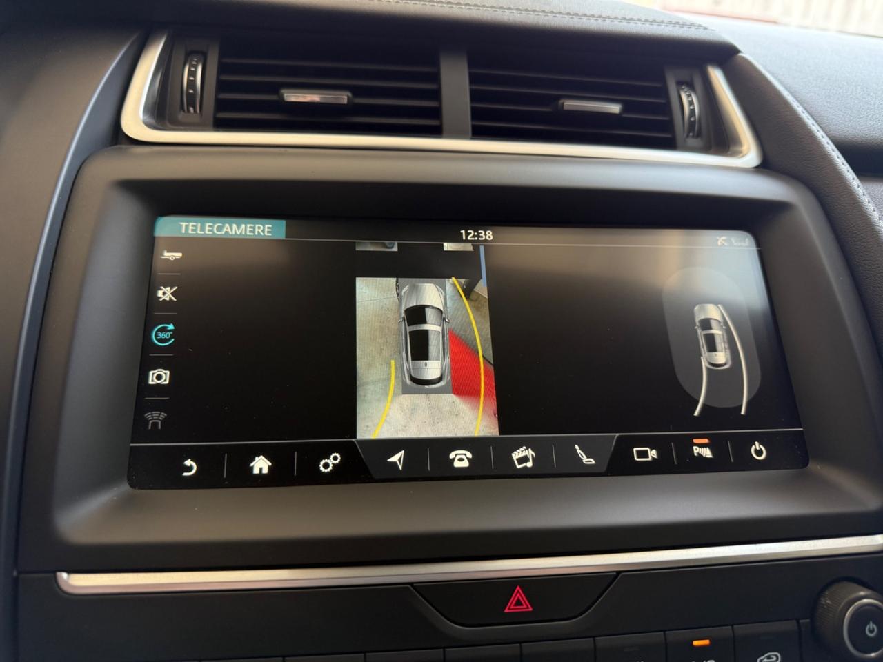 Jaguar E-Pace 2.0D 240 CV AWD aut. R-Dynamic HSE
