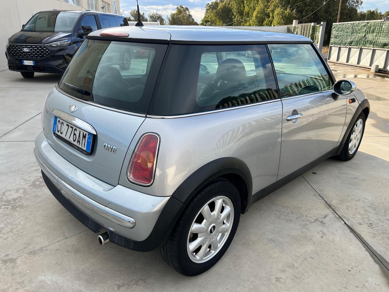 Mini Cooper 1.6 16V One