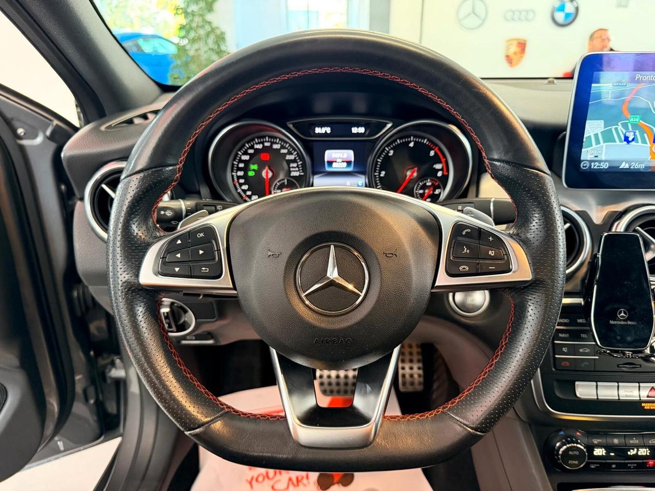 Mercedes-benz GLA 200 d Automatic Premium