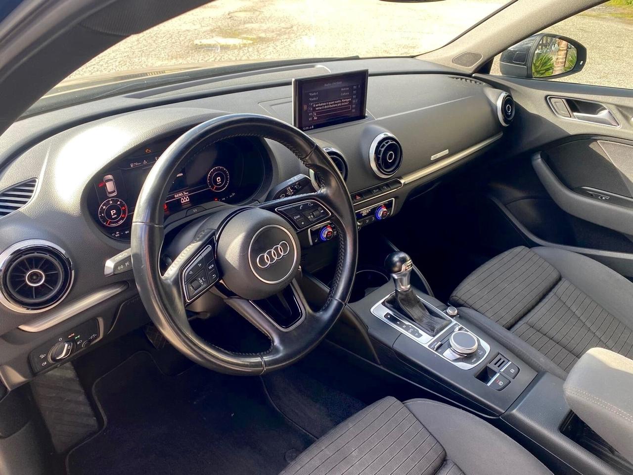 Audi A3 SPB 2.0 TDI S -LINE VIRTUAL COCKPIT