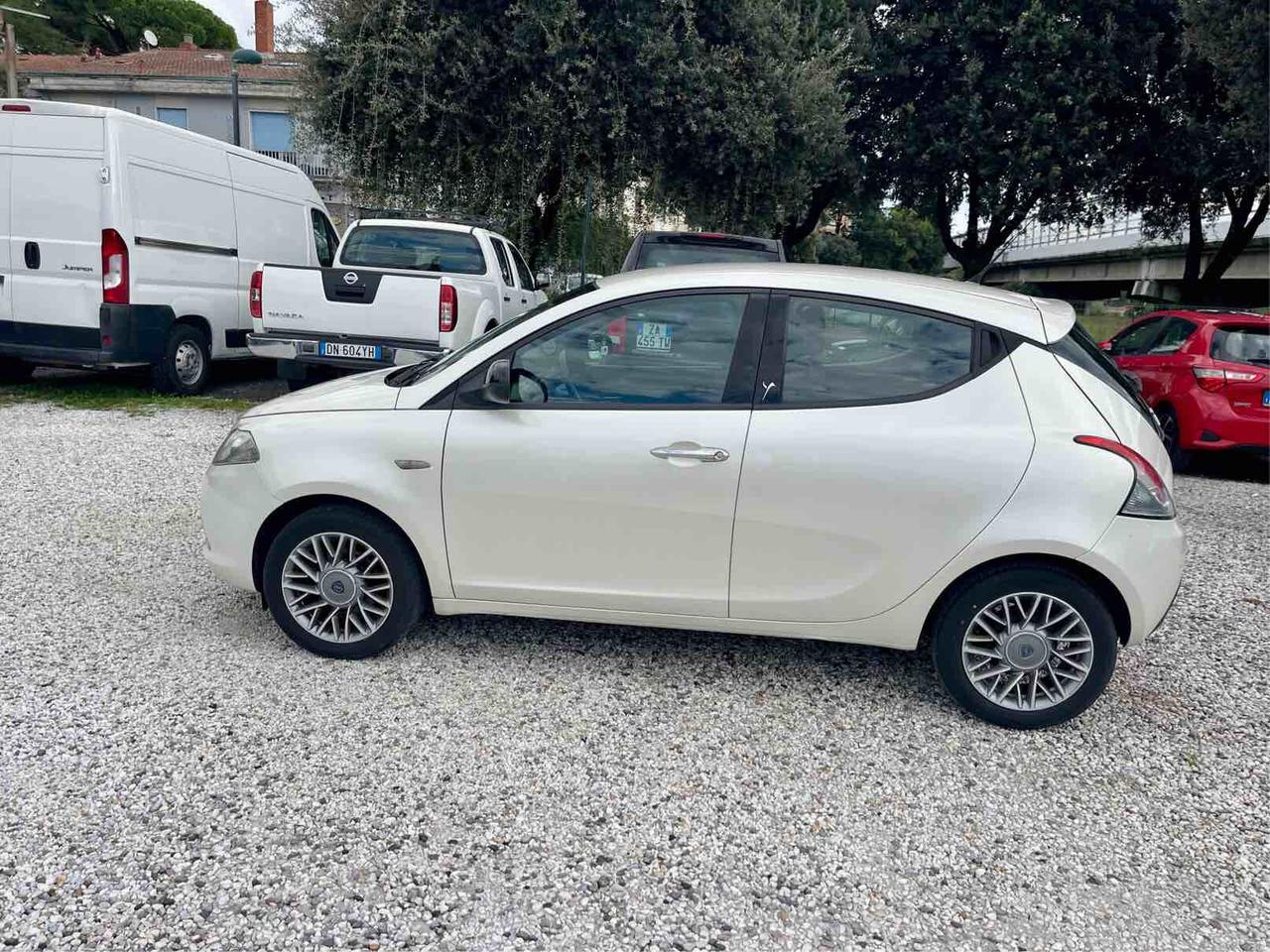 Lancia Ypsilon 1.3 MJT 16V 95 CV 5 porte S&S Gold