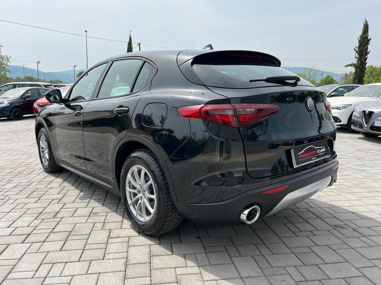 Alfa Romeo Stelvio 2.2 Turbodiesel 160 CV AT8 RWD - UNIPRO