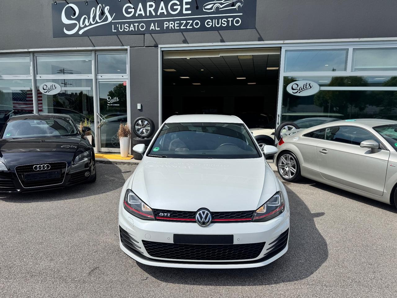 Volkswagen Golf GTI 2.0