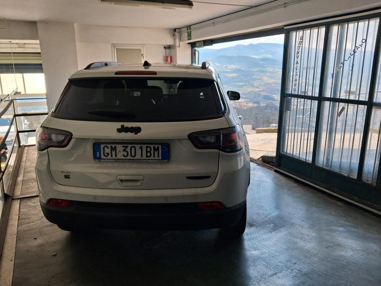 Jeep Compass 1.5 Turbo T4 130 CV Night Eagle