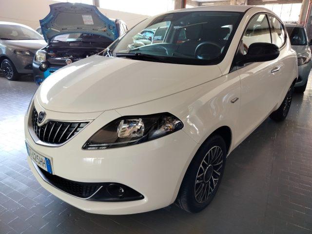 LANCIA Ypsilon 1.0 FireFly Hybrid Platino MY24 PROMO