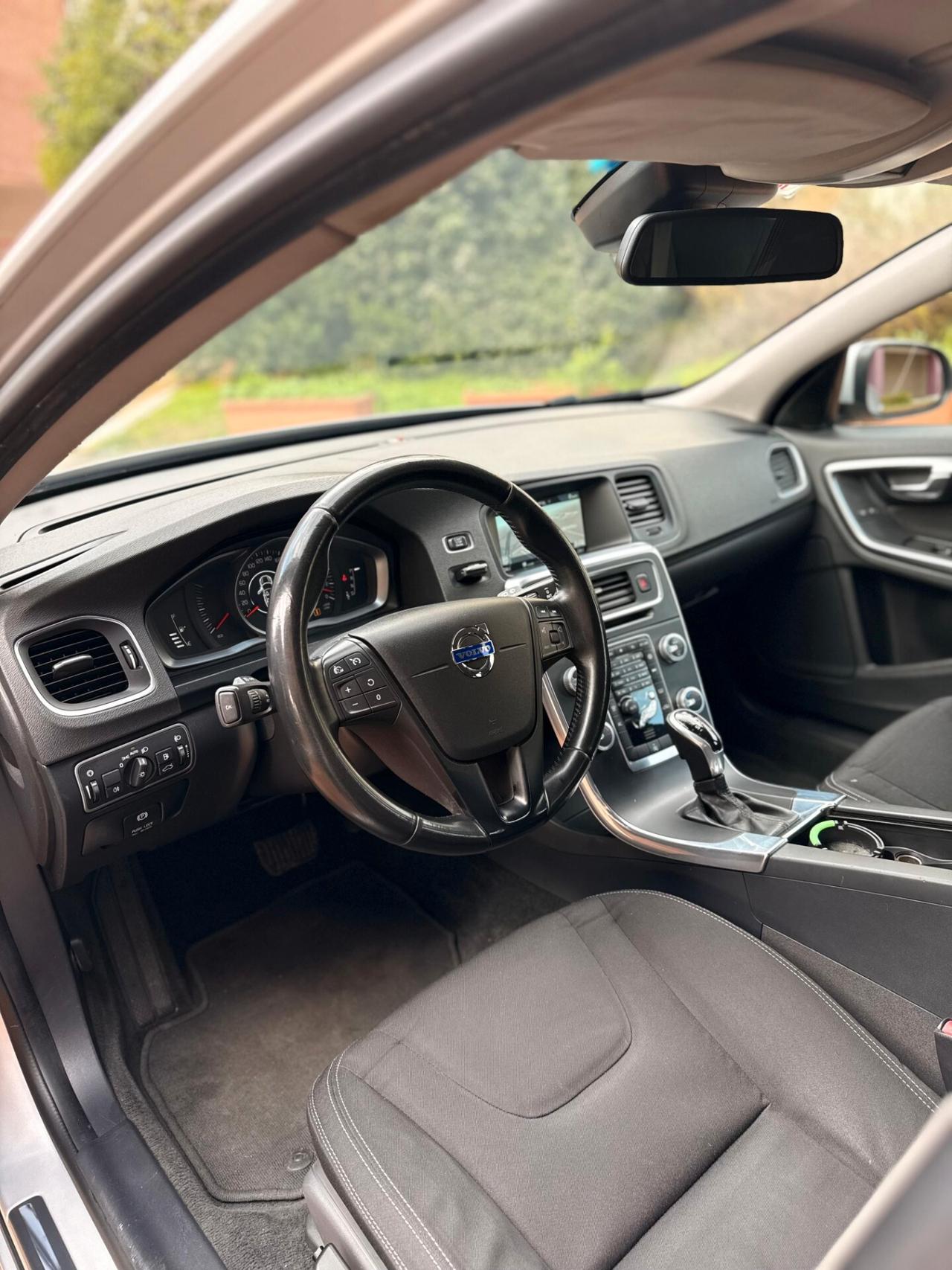Volvo V60 D3 Momentum