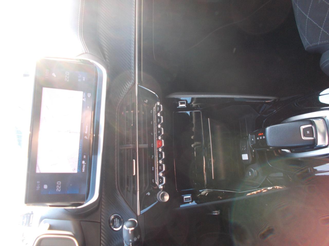 Peugeot 2008 PureTech 155 S&S EAT8 GT Pack