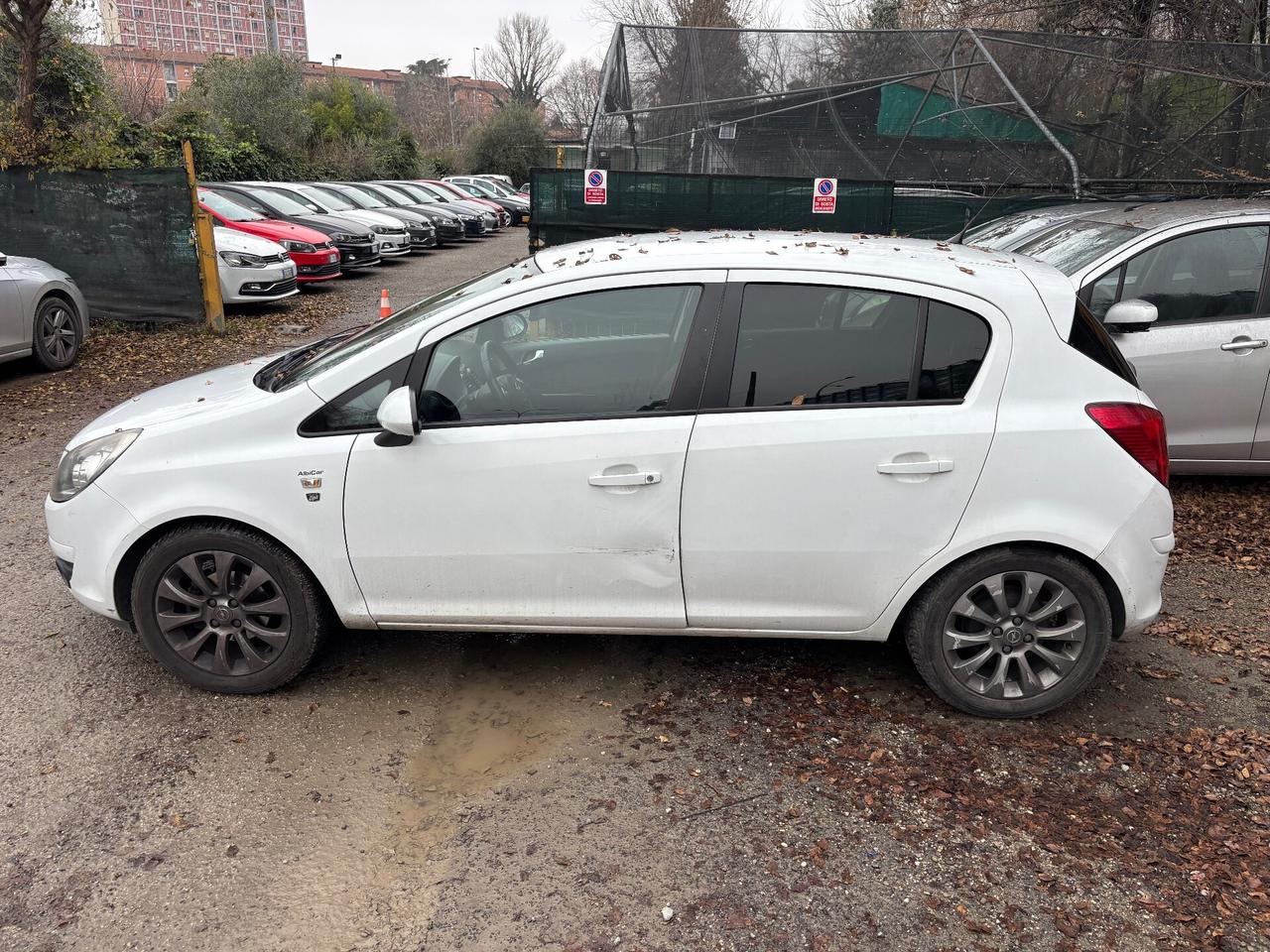 Opel Corsa 1.2 80CV 5porte GPL-TECH Edition