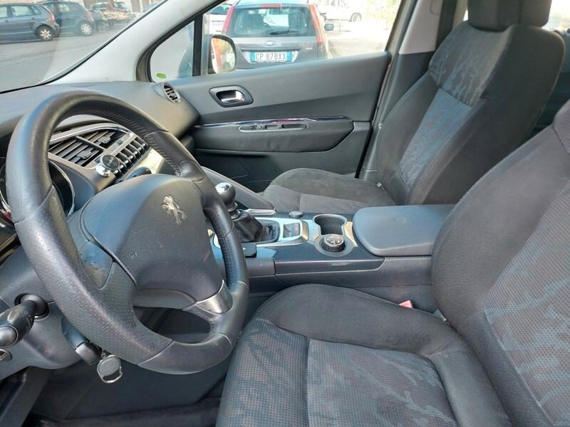 Peugeot 3008 1.6 HDi 110CV Business