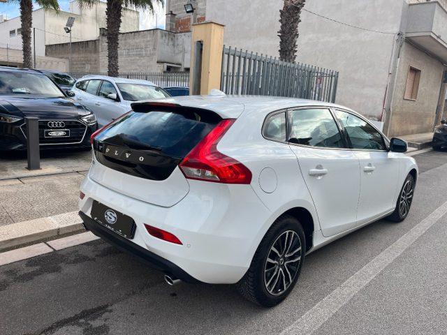 VOLVO V40 D2 120CV Plus