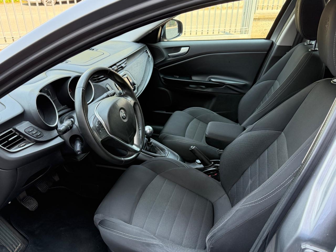 Alfa Romeo Giulietta 1.6 JTDm-2 120 CV Distinctive SPORT OCCASIONE