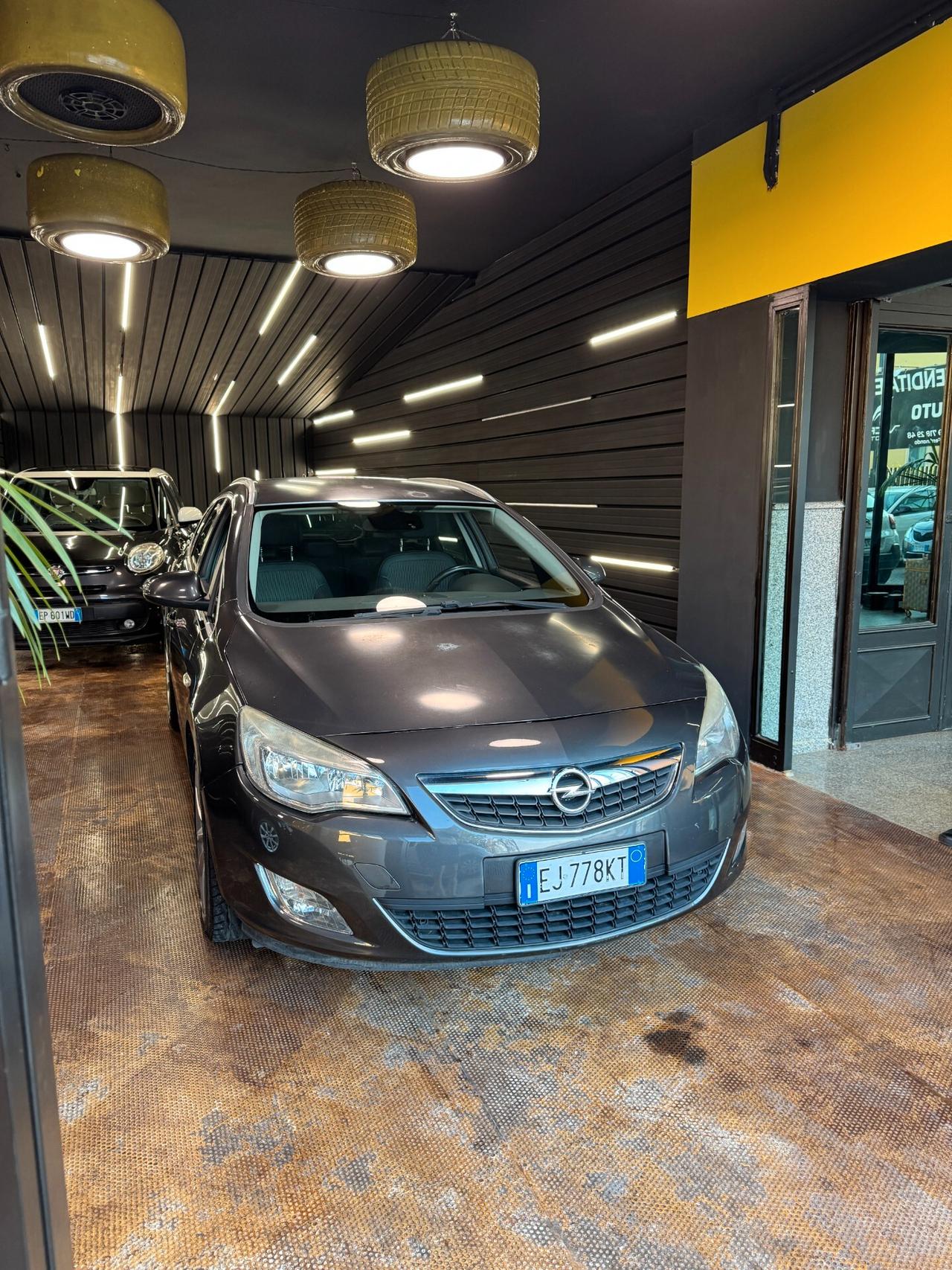 Opel Astra 1.7 CDTI 110CV Sports Tourer Cosmo