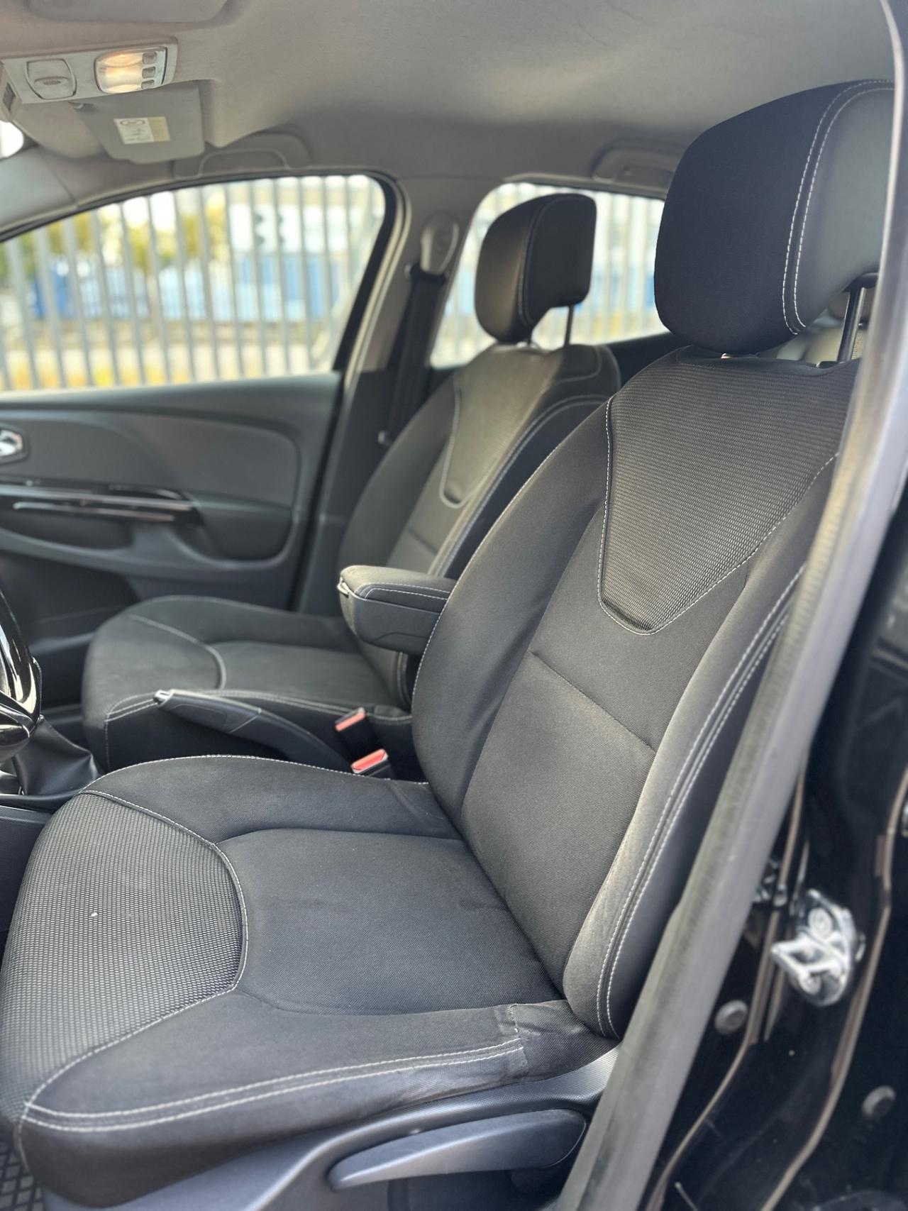 RENAULT CLIO (anno 2014)
