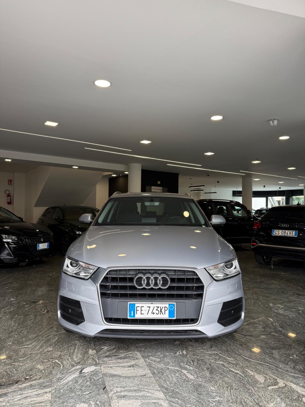 Audi Q3 2.0 TDI 120 CV