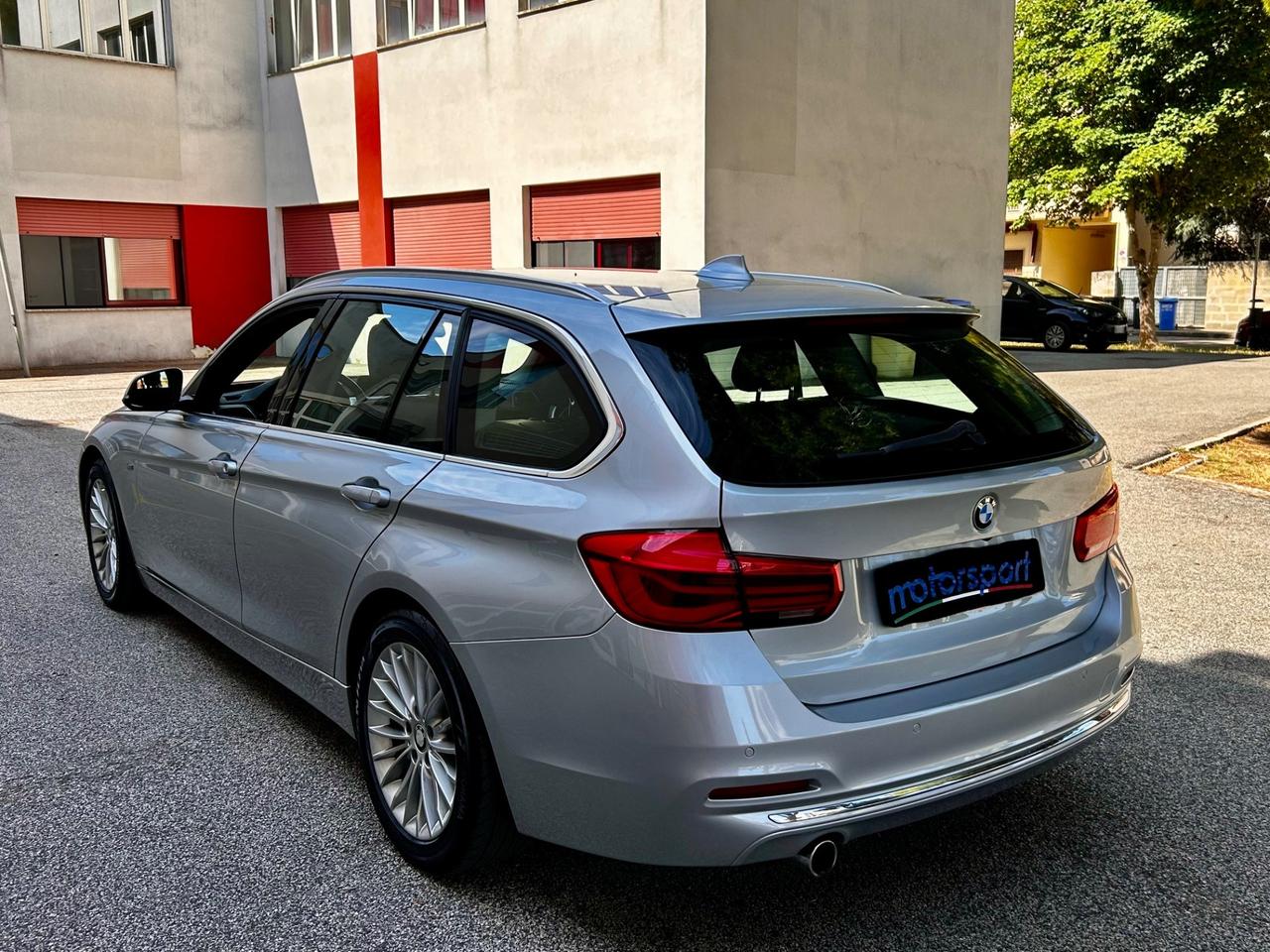 Bmw 318 318d Touring Luxury