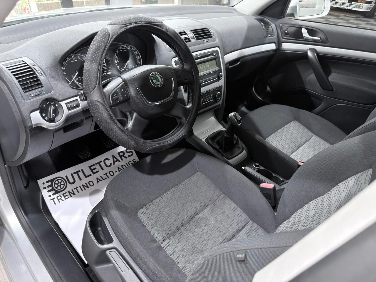 SKODA OCTAVIA 1.6TDI 105cv 1PROPRIETARIO