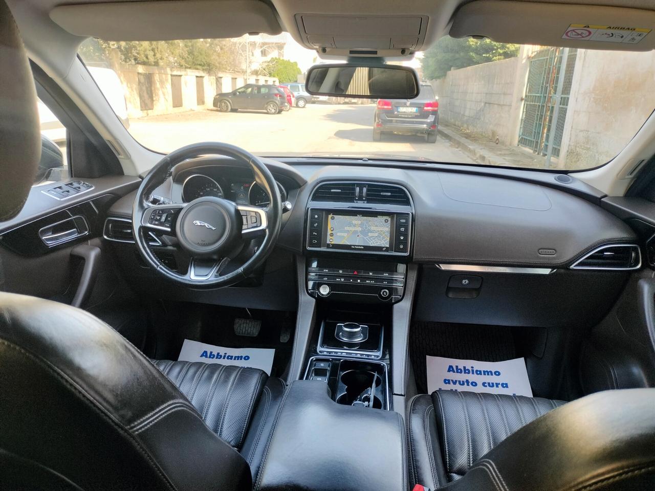 Jaguar F-Pace 2.0 D 180 CV AWD aut. Prestige