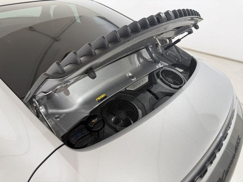 Porsche 911 Carrera GTS
