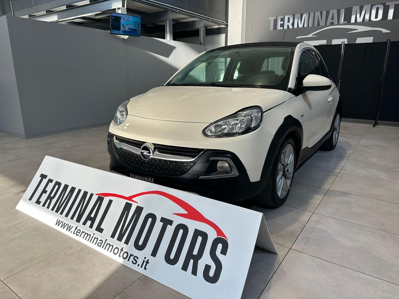 Opel Adam 1.2 70 CV Jam