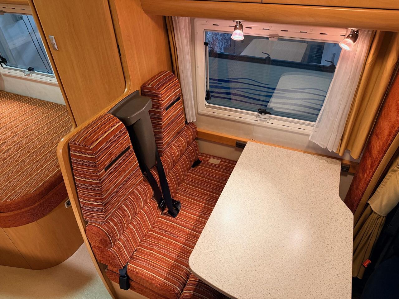 CAMPER CHALLENGER 133