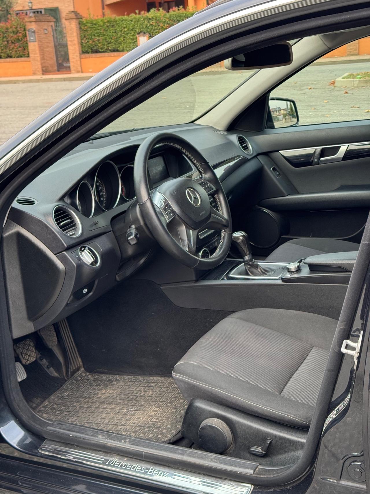 Mercedes-benz C 220 CDI S.W. BlueEFFICIENCY Elegance