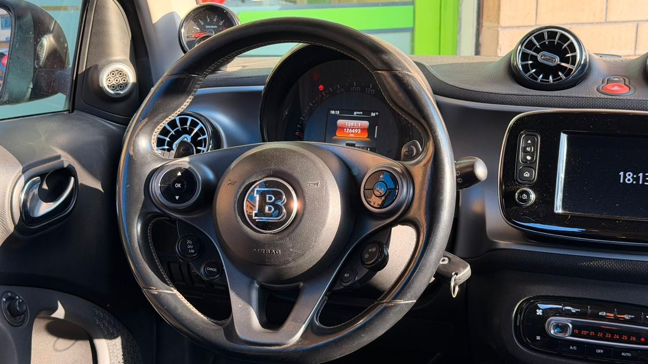 Smart ForTwo BRABUS 0.9 Turbo twinamic Xclusive