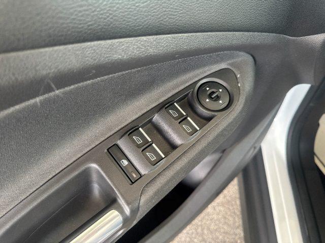 FORD C-Max 1.6 120CV GPL Titanium