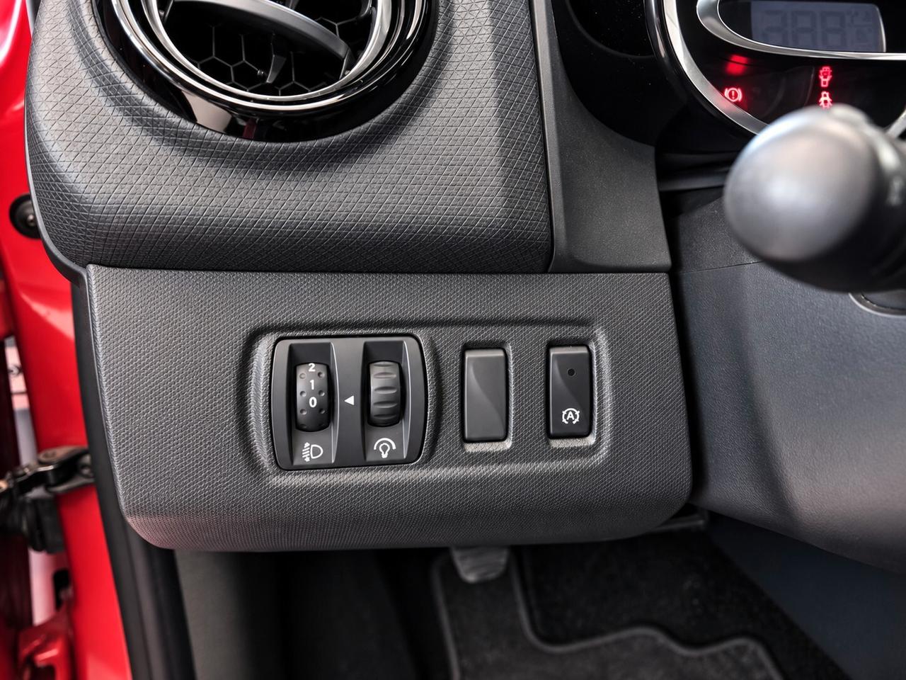 Renault Clio 0.9 TCe 12V 90CV Start&Stop 5 porte Energy