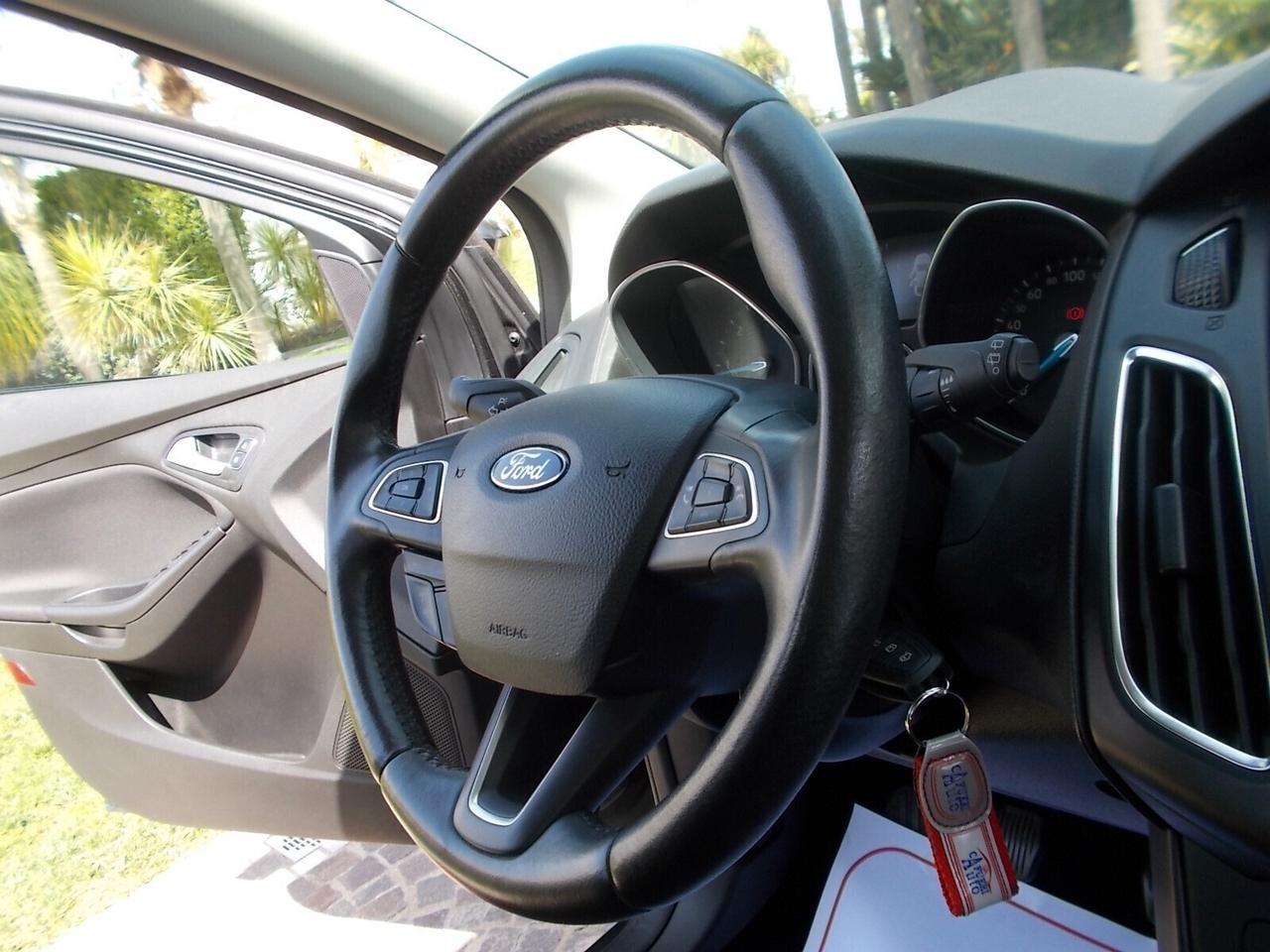 Ford Focus 1.5 TDCi 120cv Business come NUOVA