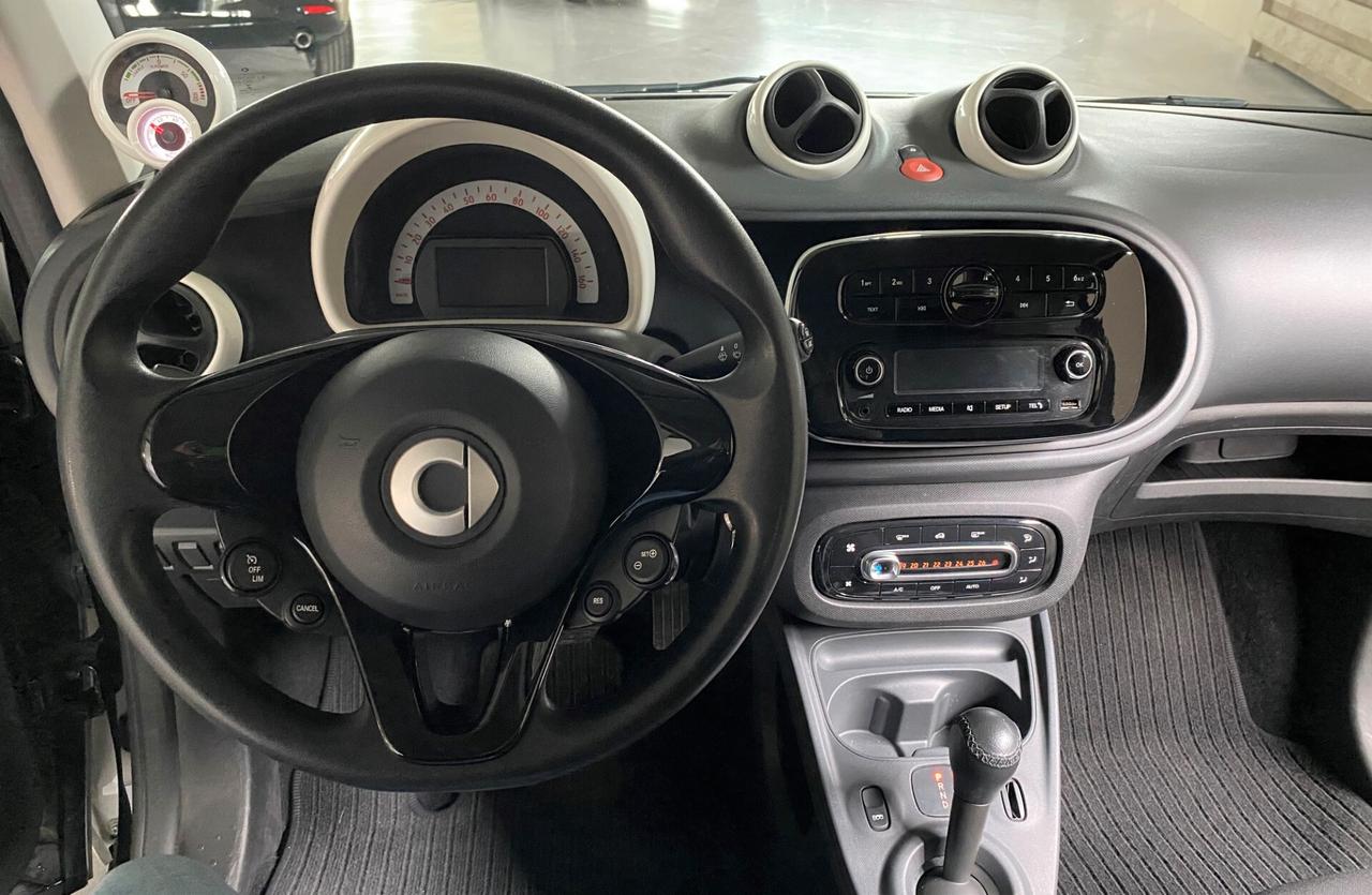 SMART FORTWO COUPE' EQ ELETTRICA