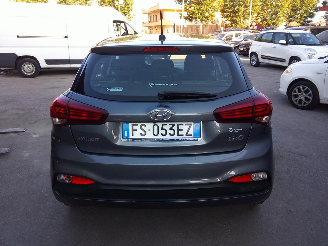 Hyundai i20 1.2 5 porte Tech 18