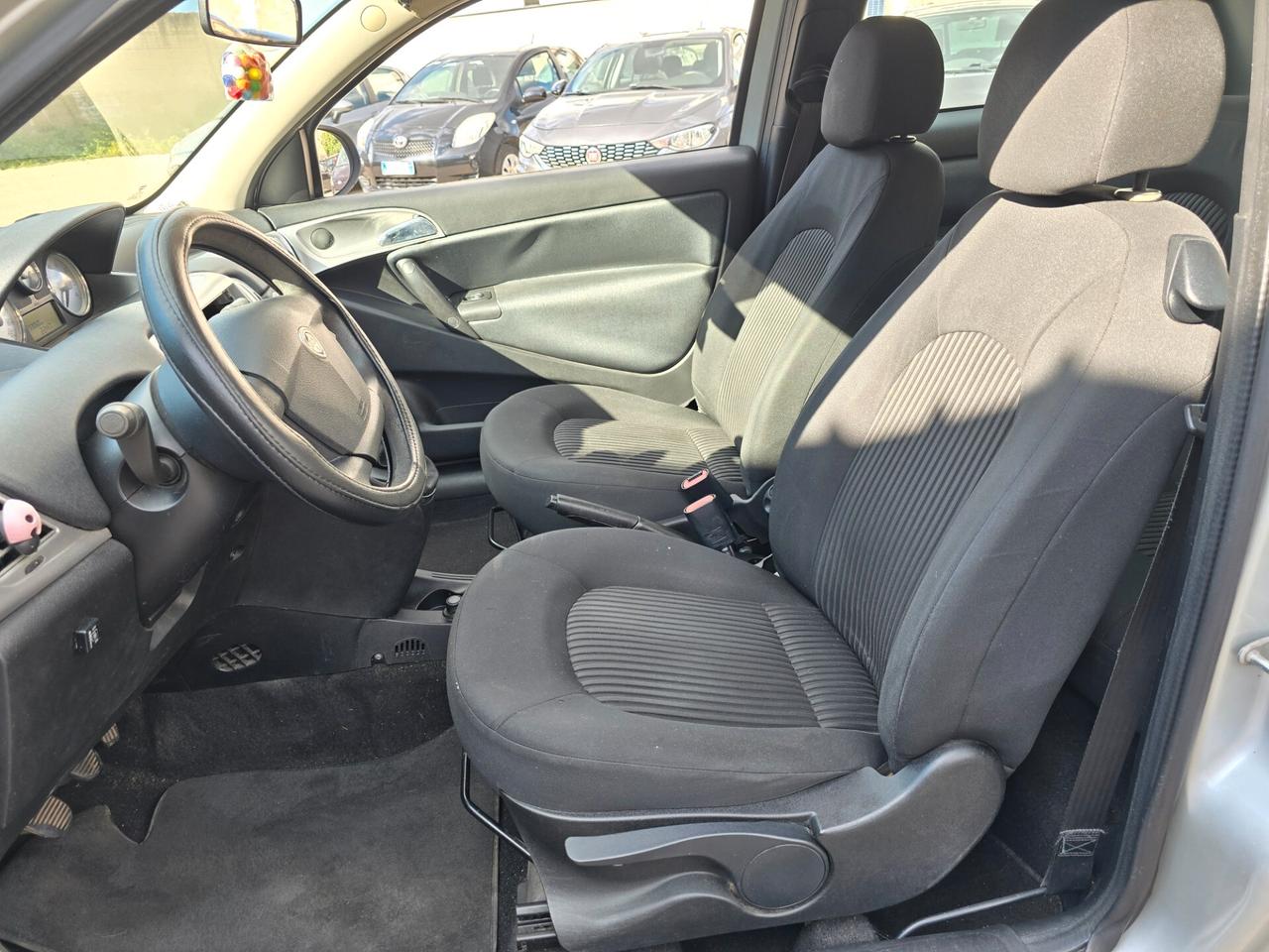 Lancia Ypsilon 1.4 Ecochic GPL full opt 2010