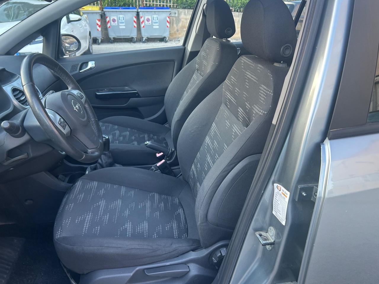 Opel Corsa 1.2 Benzina 68000Km Ok Neopatentati