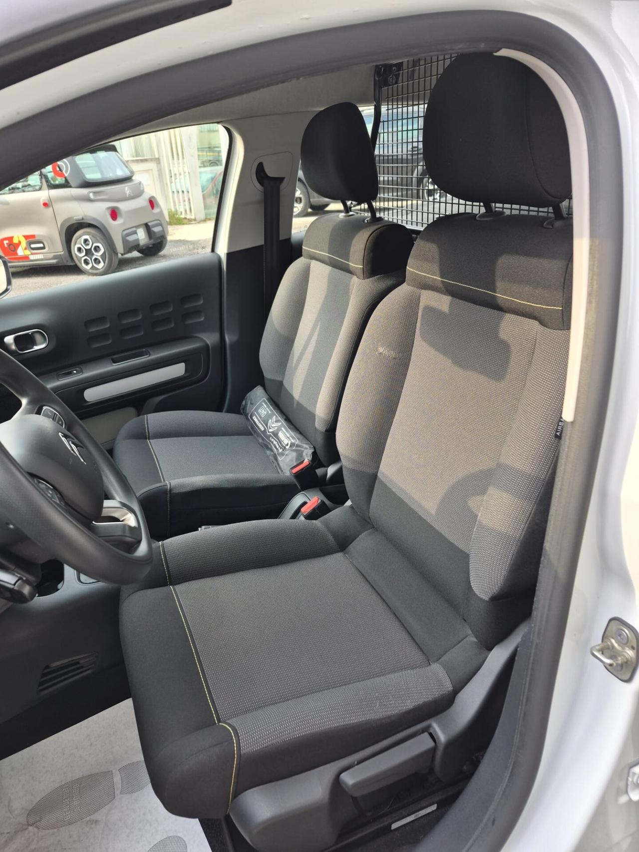 Citroen C3 BlueHDi 100 S&S Van Feel