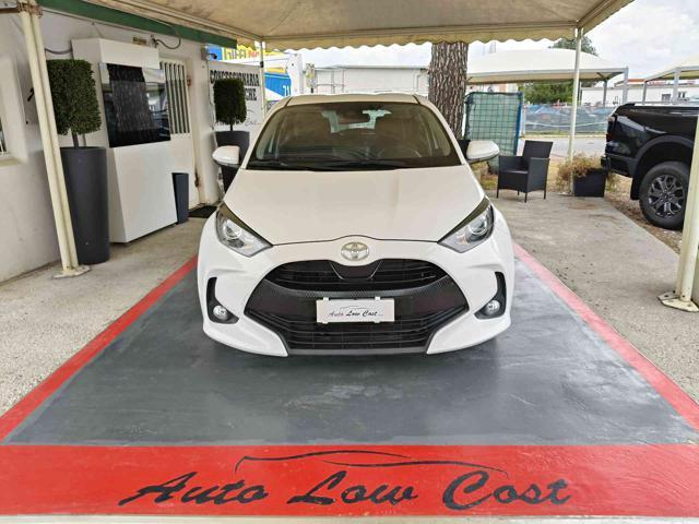 TOYOTA Yaris 1.0 5 porte Active