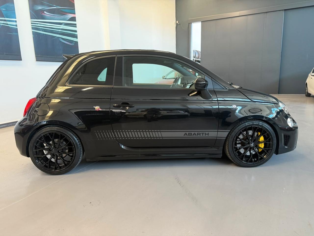 Abarth 595 C 1.4 Turbo T-Jet 165 CV