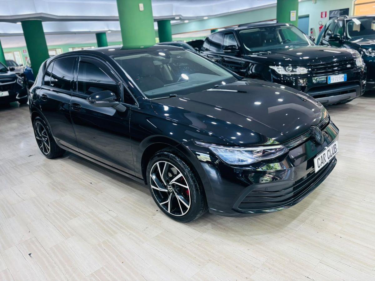 Volkwagen Golf 8.5 2.0 TDI 150cv DSG Total Black Pack