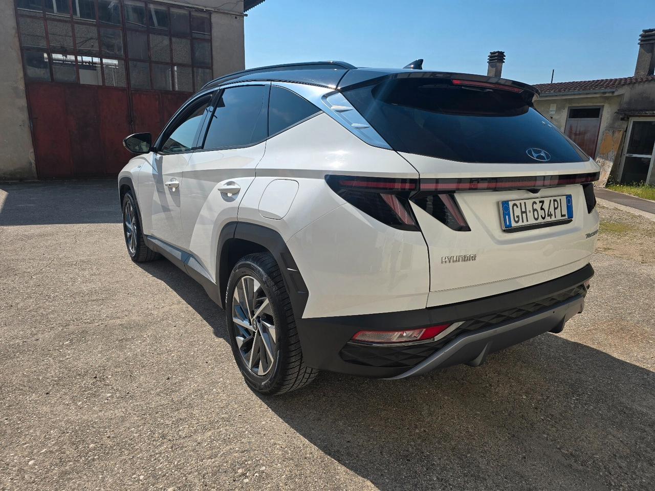 Hyundai Tucson X line