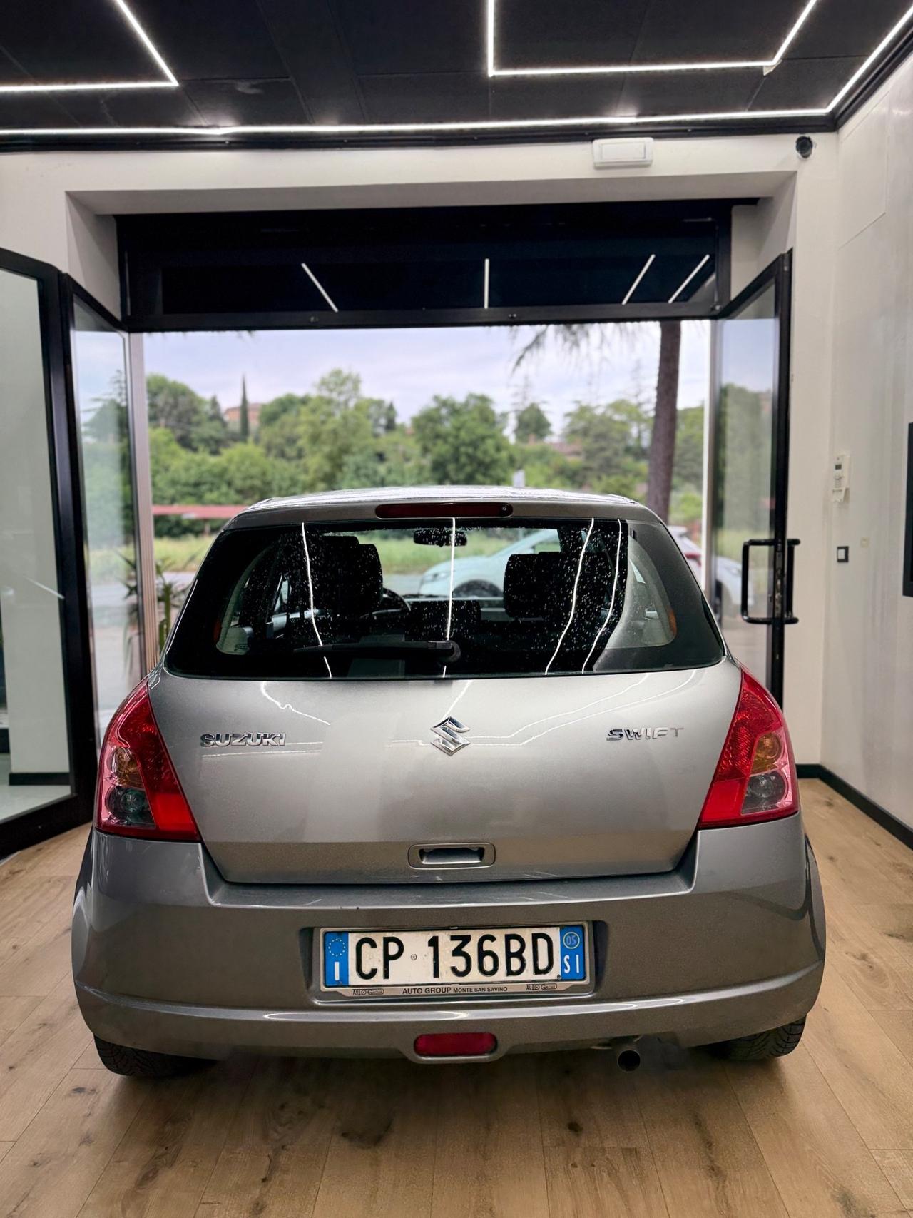 Suzuki Swift 1.3 5p. GLX