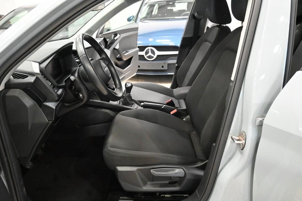 AUDI A1 SPORTBACK 25 TFSI 95CV ATTRACTION ( ADAPTIVE CRUISE - VIRTUAL COCKPIT - NAVI - MIRROR - PDC )