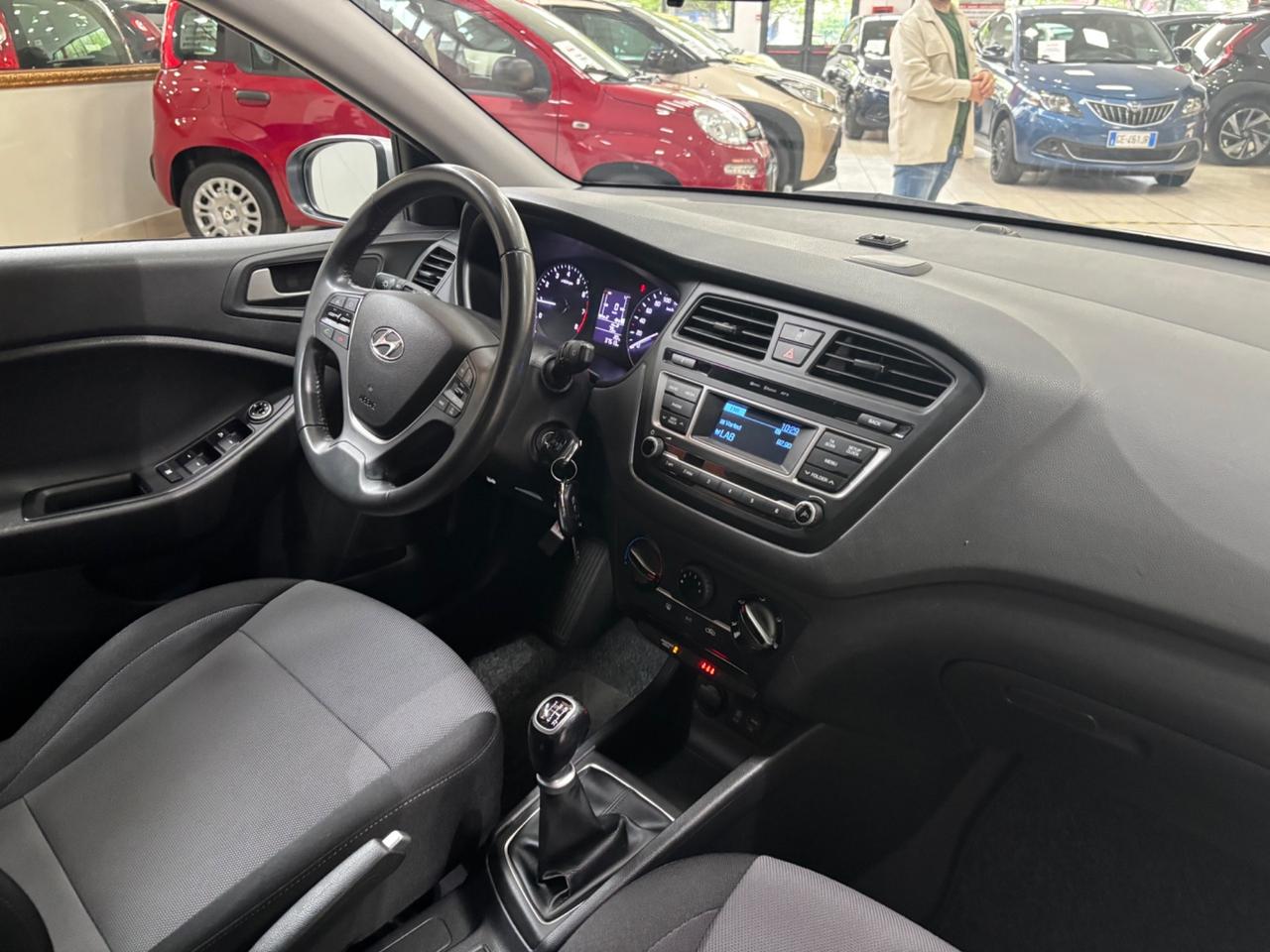 Hyundai i20 1.2 84 CV 5 porte Comfort