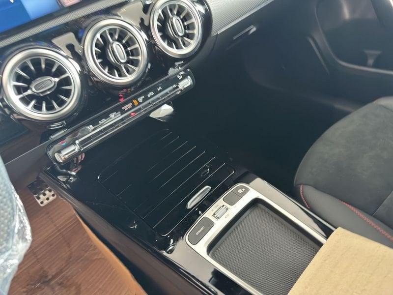 Mercedes-Benz Classe A A 180 d Automatic AMG Line Advanced Plus km 0